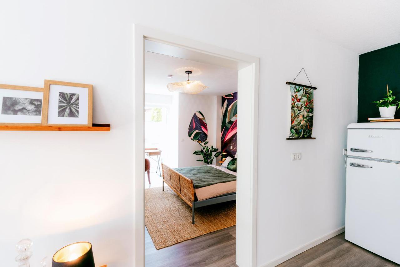 Gruene Wohnoase - Stilvoll - Balkonidylle - Zentrum 노이비트 외부 사진